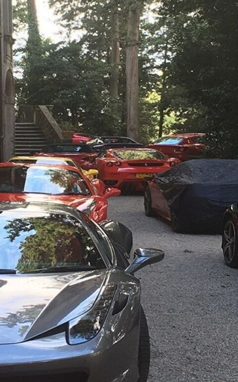 Et Ferrari møde på Castello di Montegufoni