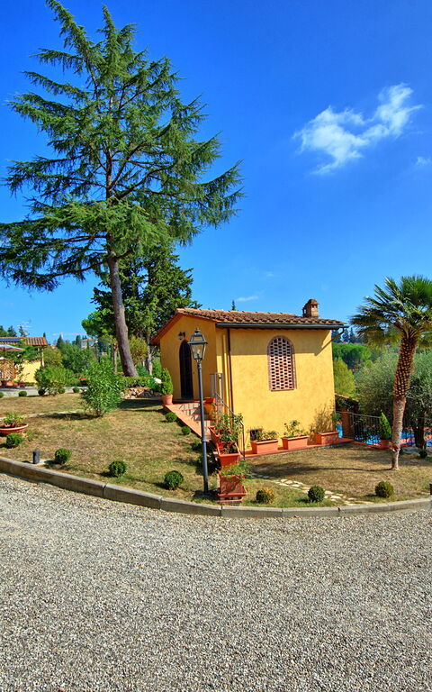 Casa Rossa: Udendørs, Udvendige