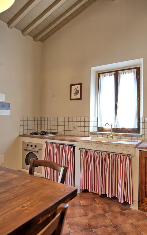 Cuccardino: Frokostlokale, Køkken, Stue