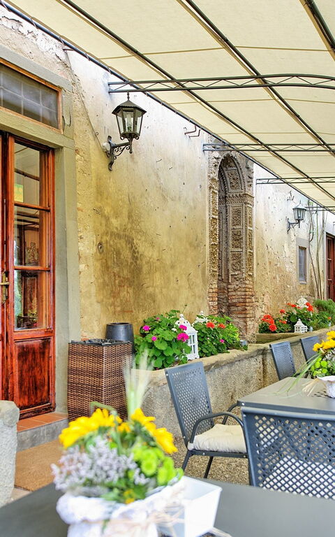 Montegufoni: Faciliteter