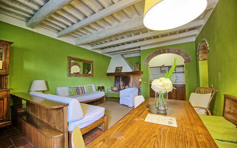 Feriebolig Archi: Frokostlokale, Køkken, Stue