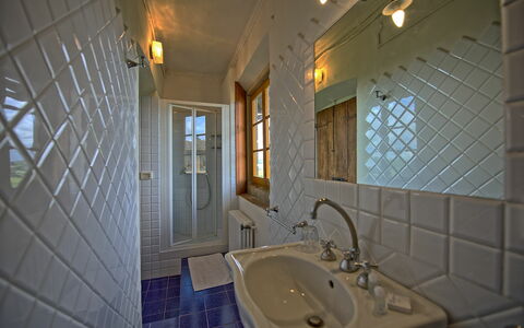 Feriebolig Montegufoni 23: Badeværelse