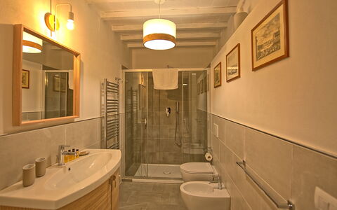 Feriebolig Montegufoni 27: Badeværelse