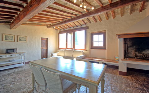 Feriebolig Torre: Frokostlokale, Køkken, Stue