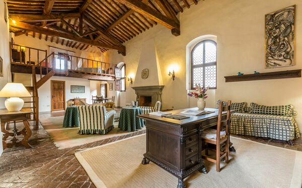 Feriebolig Teatro: Frokostlokale, Køkken, Stue