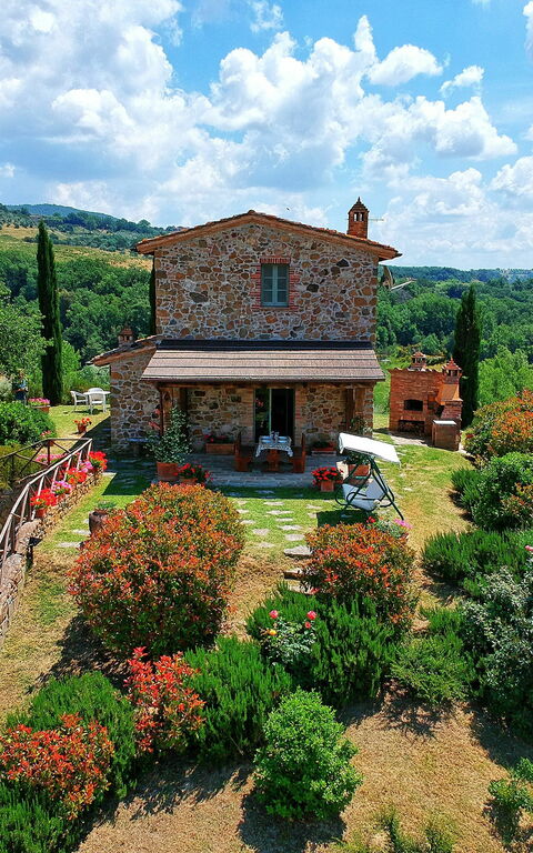 Castelmuzio: Udendørs