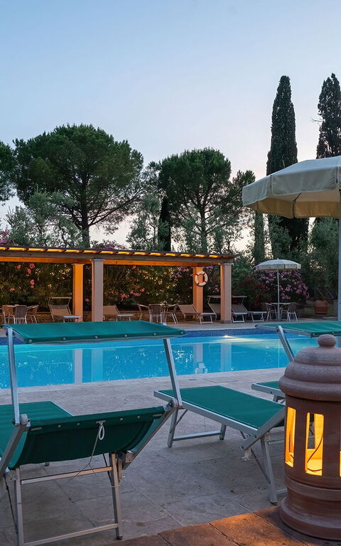 Montelopio: pool, Udendørs, Udvendige