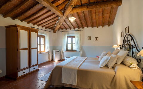 Feriebolig Montelopio 4: soveværelse