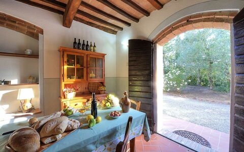 Feriebolig Montelopio 2: Frokostlokale, Køkken, Stue