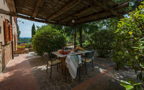 Feriebolig Montelopio 3: Udendørs