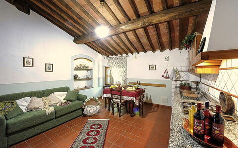 Feriebolig Montelopio 8: Frokostlokale, Køkken, Stue