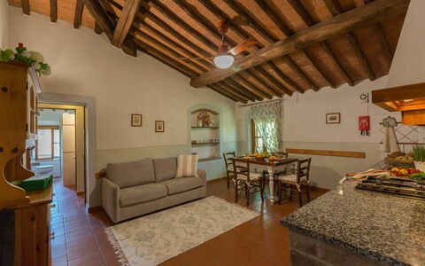 Feriebolig Montelopio 8: Frokostlokale, Køkken, Stue