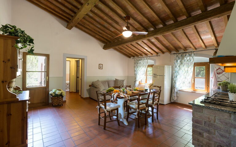 Feriebolig Montelopio 4: Frokostlokale, Køkken, Stue