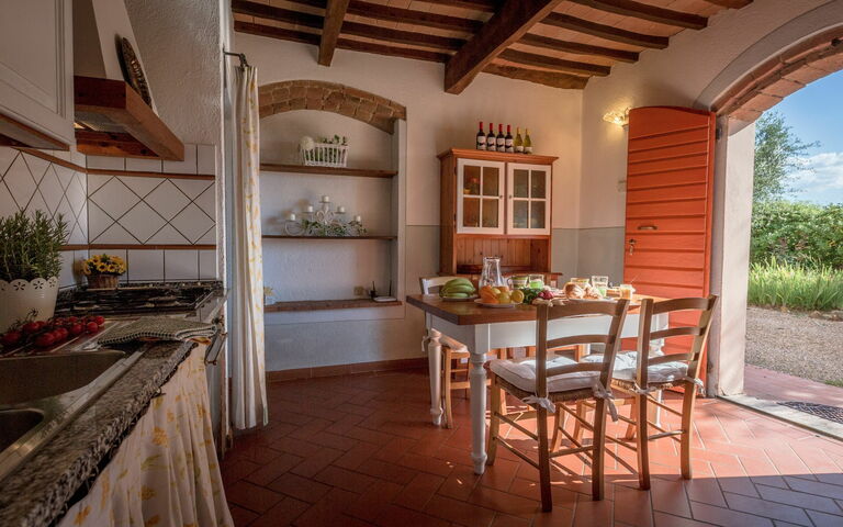 Feriebolig Montelopio 2: Frokostlokale, Køkken, Stue