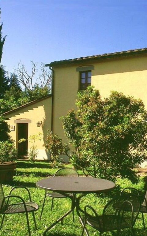 San Pietro: Have, Udendørs