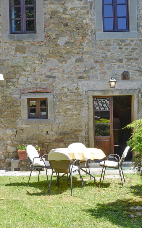 San Pietro: Have, Udendørs