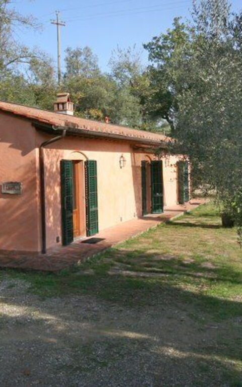 La Selva: Udendørs, Udvendige