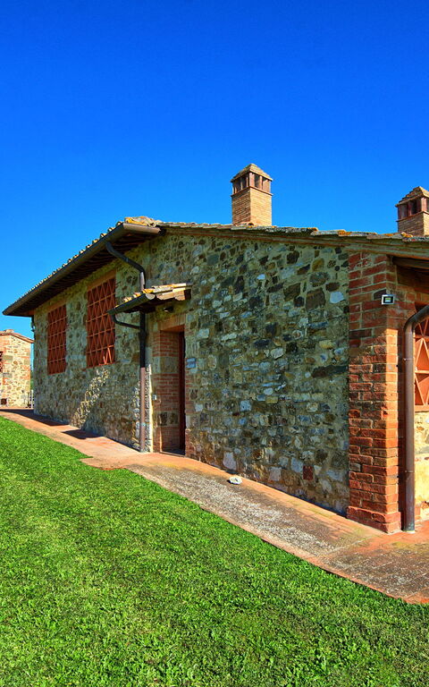 Fornacino: Have, Udendørs, Udvendige