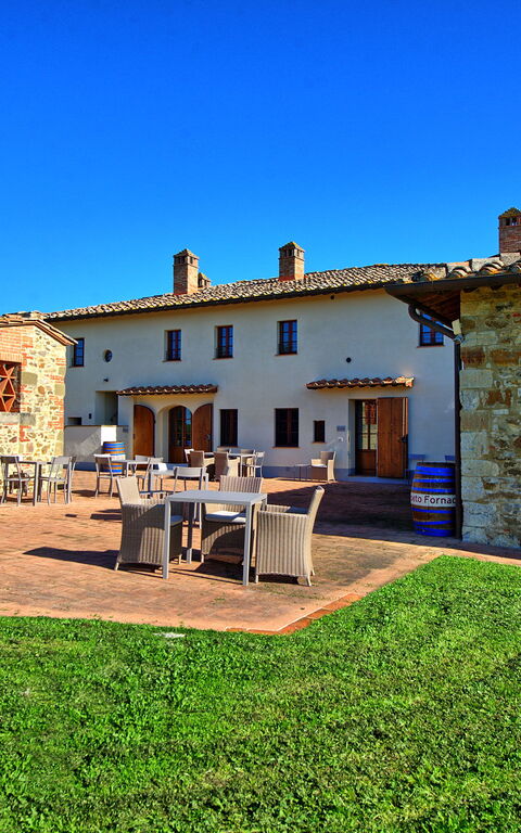 Fornacino: Have, Udendørs, Udvendige