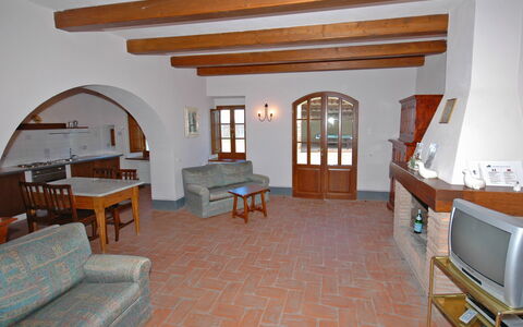 Feriebolig Fornacino 5: Frokostlokale, Køkken, Stue