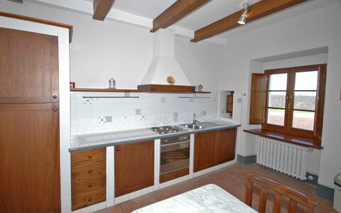 Feriebolig Fornacino 5: Frokostlokale, Køkken, Stue