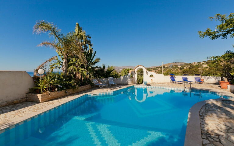 Villa Erice: pool
