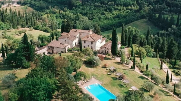 Le Fonti: pool, Visninger