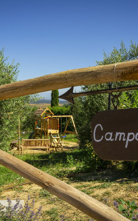 Villa Amadeo: Have, Udendørs, Udvendige