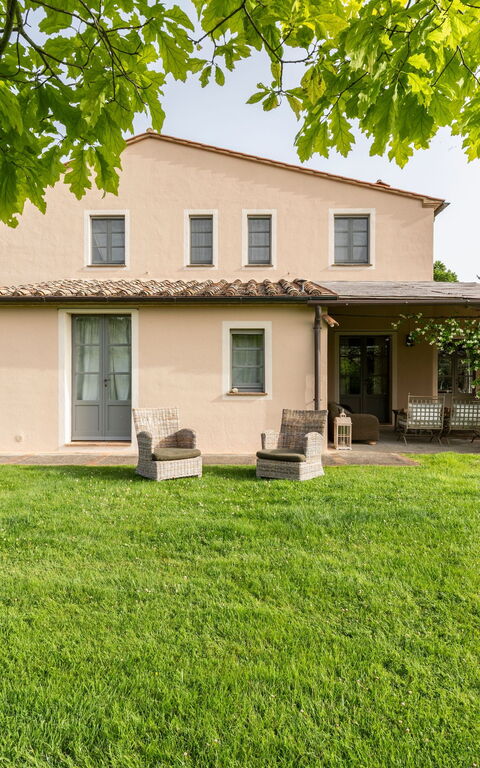 Villa Danilo: Altan / terrasse / gårdhave, Have, Udendørs, Udvendige