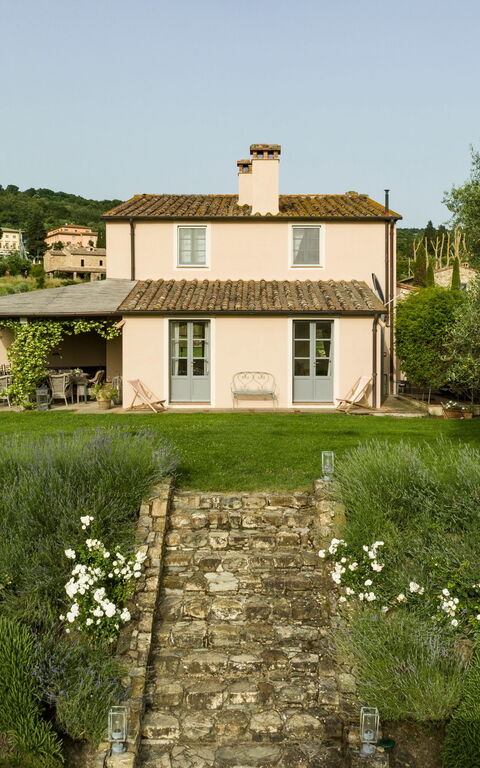 Villa Danilo: Have, Udendørs, Udvendige