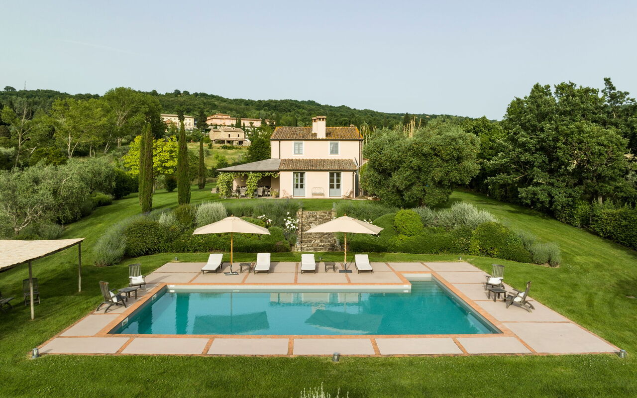 Villa Danilo: Have, pool, Udendørs, Udvendige, Visninger