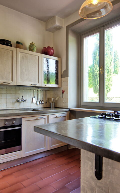 Villa Lo Scoiattolo: Køkken