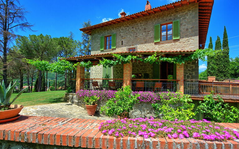 Villa Lo Scoiattolo: Have, Sommer, Udendørs, Udvendige