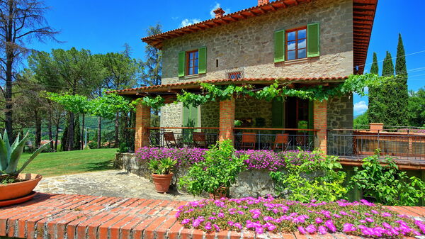 Villa Lo Scoiattolo: Have, Sommer, Udendørs, Udvendige