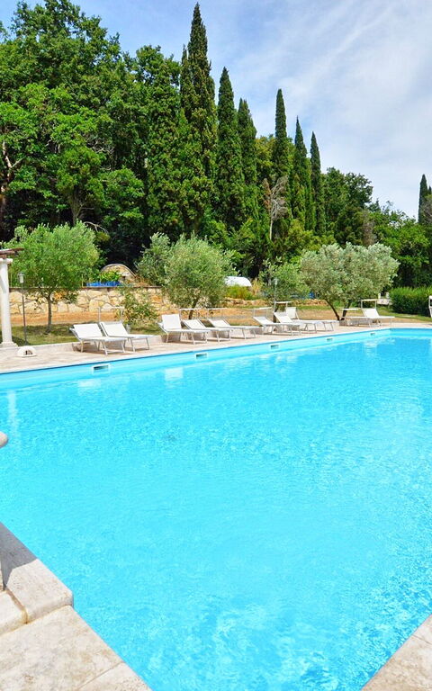 Le Querciolaie: pool