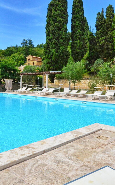 Le Querciolaie: pool