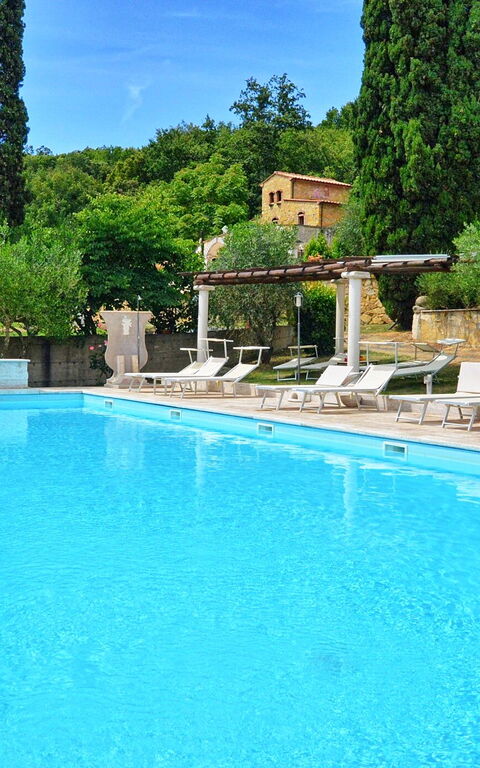 Le Querciolaie: pool