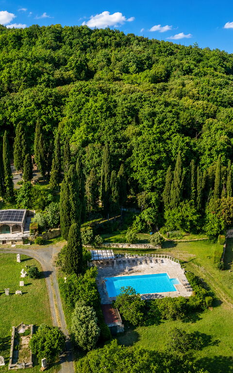 Le Querciolaie with Geothermal Pool: pool, Udendørs, Udvendige