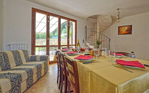 Feriebolig Dependance 1: Frokostlokale, Køkken, Stue