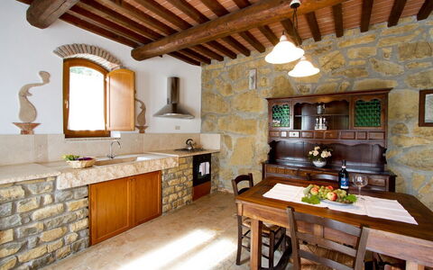 Feriebolig Fontana 2: Frokostlokale, Køkken