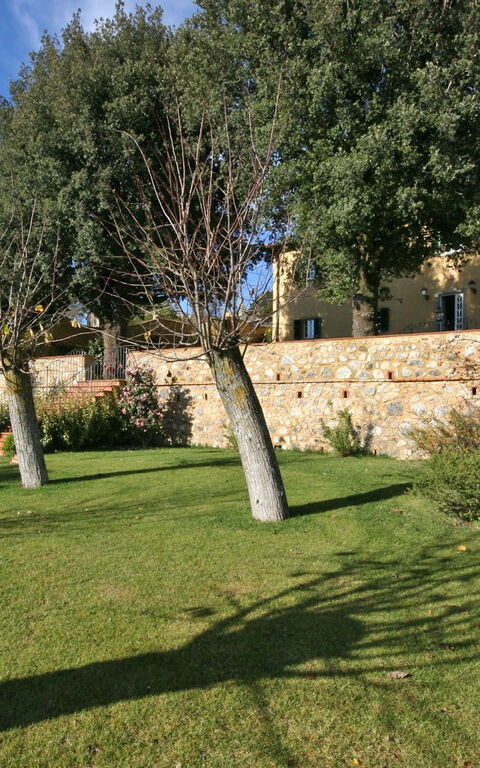 Dante: Have, Udvendige