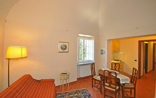 Feriebolig Dante 4: Frokostlokale, Køkken, Stue