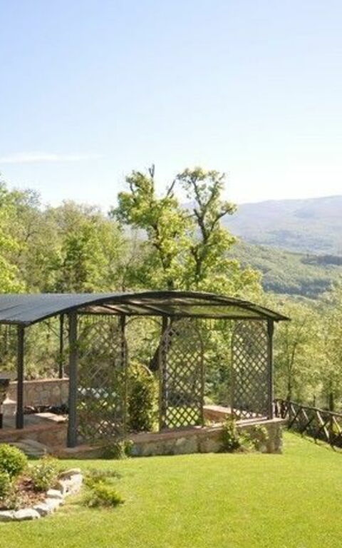 Villa Casentino: Have, pool, Udendørs, Visninger