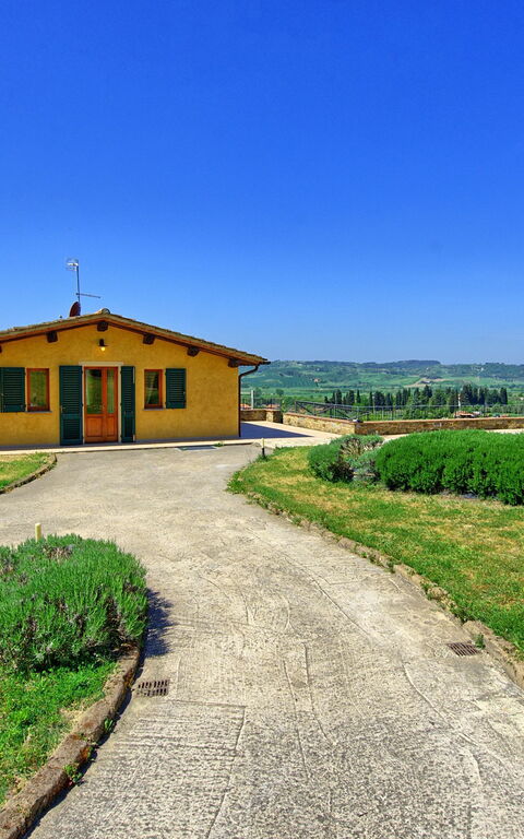 Villa Roberto: Have, Udendørs