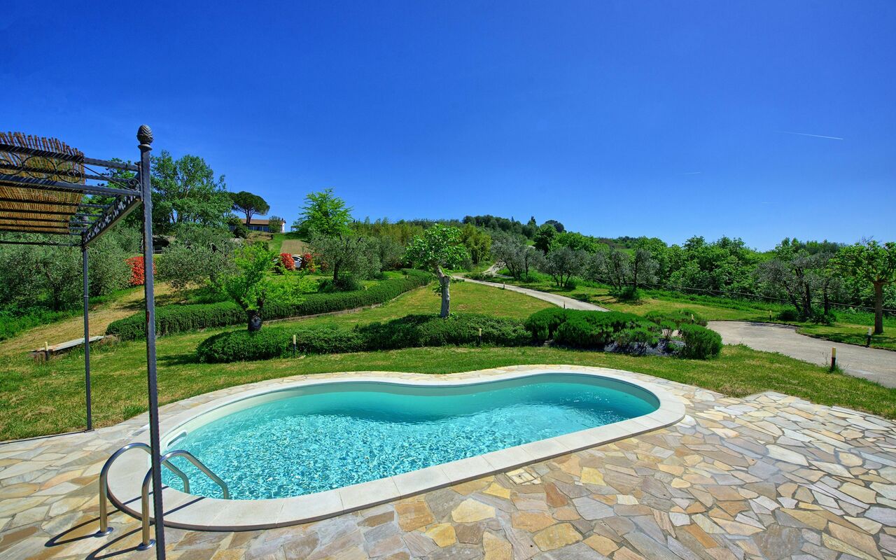 Villa Roberto: pool, Udendørs