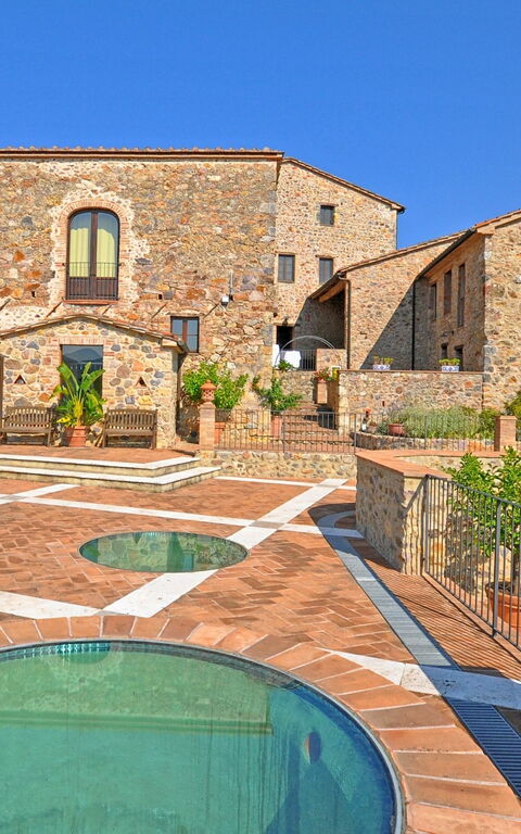 Villa Vittorio: Have, pool, Udvendige