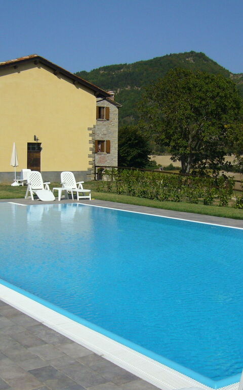 Marradi: pool