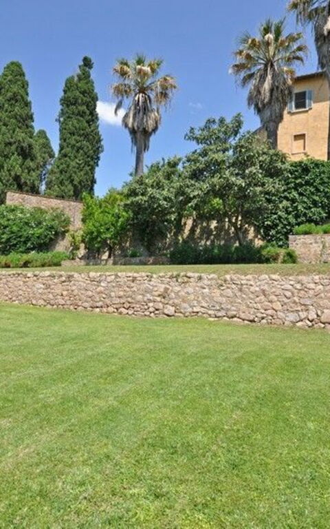 Il Principe: Have, Udendørs, Udvendige