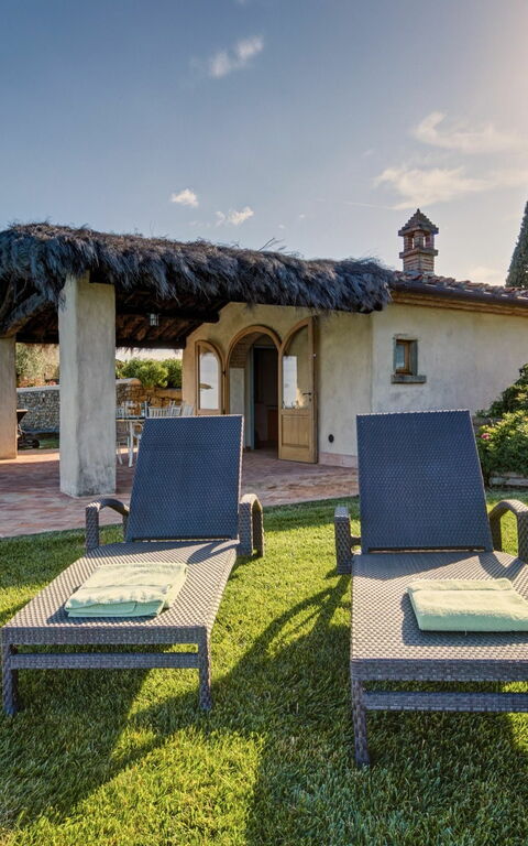 Villa Agazzi: Have, Udvendige