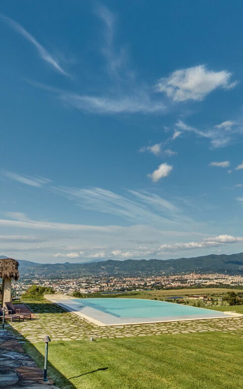 Villa Agazzi: pool, Visninger